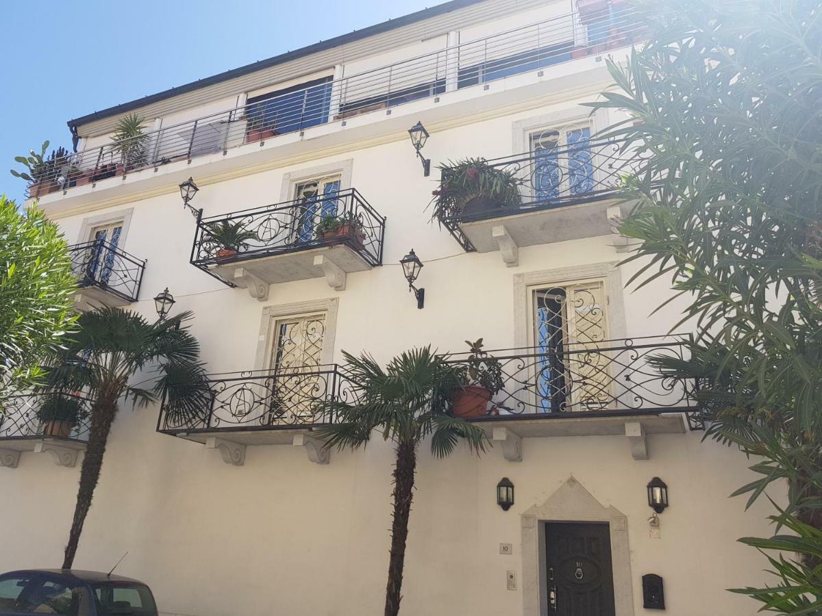 Ferienwohnung Rodeo Drive Viareggio Exterior foto